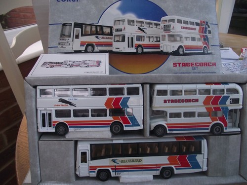 Corgi stagecoach set - corgi,