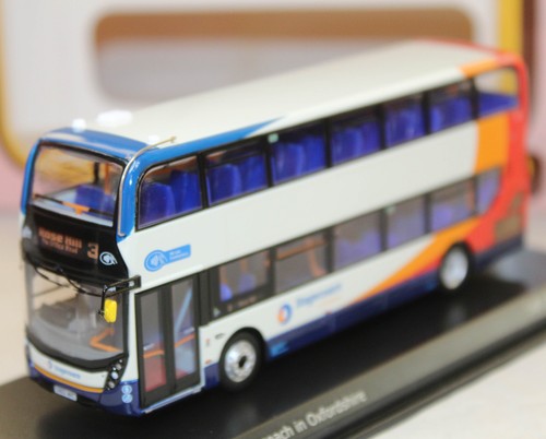 Cmnl ukbus6504 adl - -,