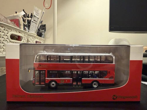 200 304 cmnl ukbus - *200/304*, 0085
