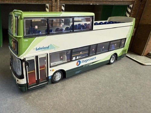 Cmnl ukbus 1045 dennis - ukbus,