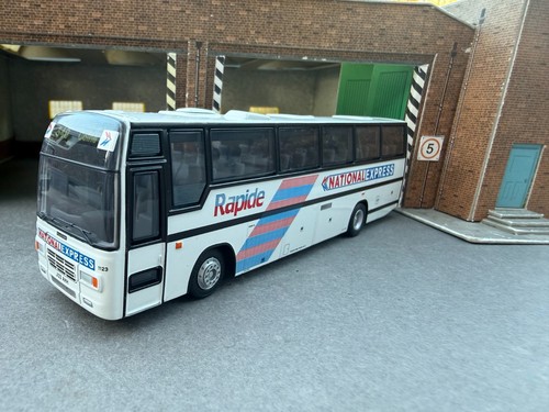 Efe26704 plaxton paramount - efe26704,